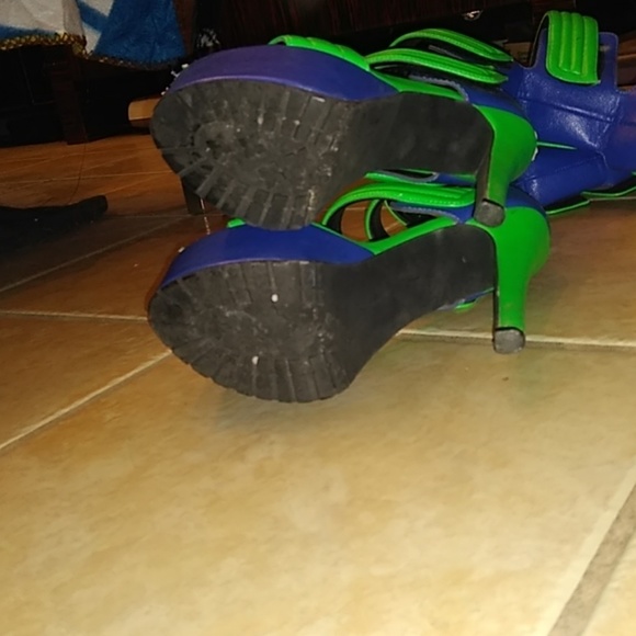 Halloween Privledged Gladiator Platform Heels - Picture 3 of 6